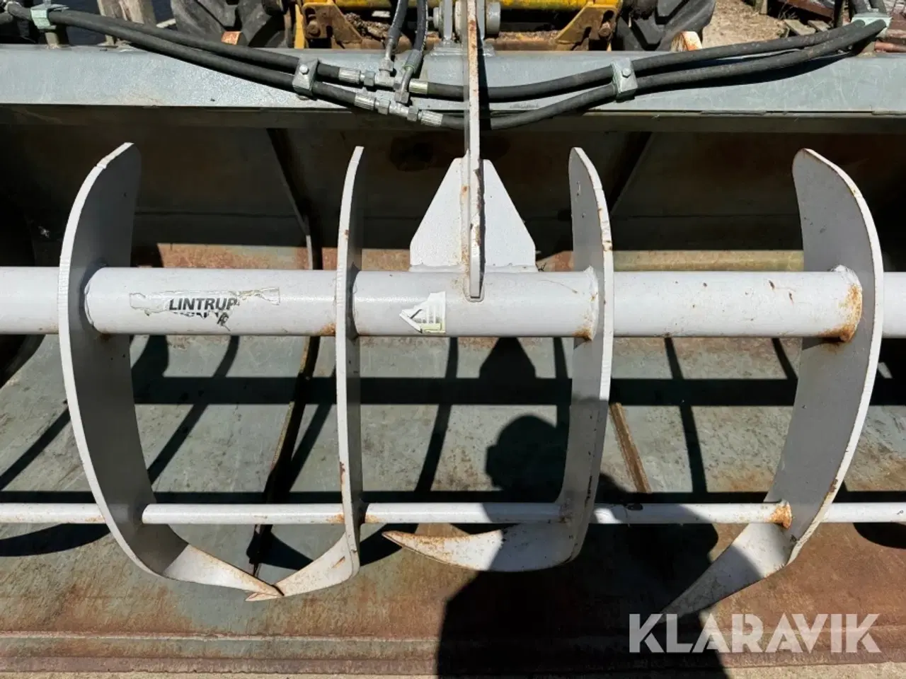 Billede 8 - Skovl med overfaldsgrab