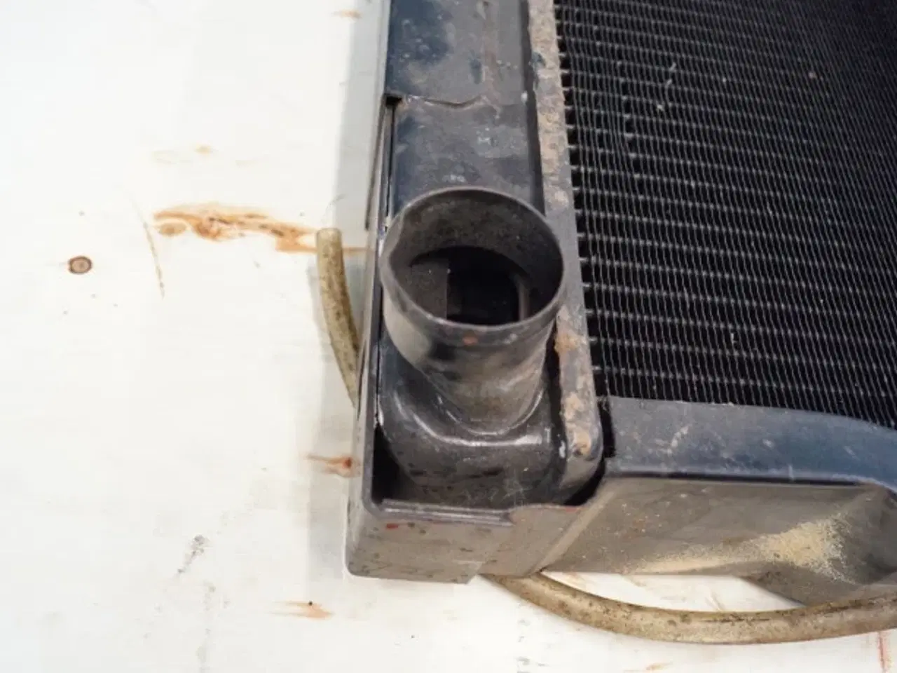 Billede 16 - Ford 4830 Køler E9NN8005AA