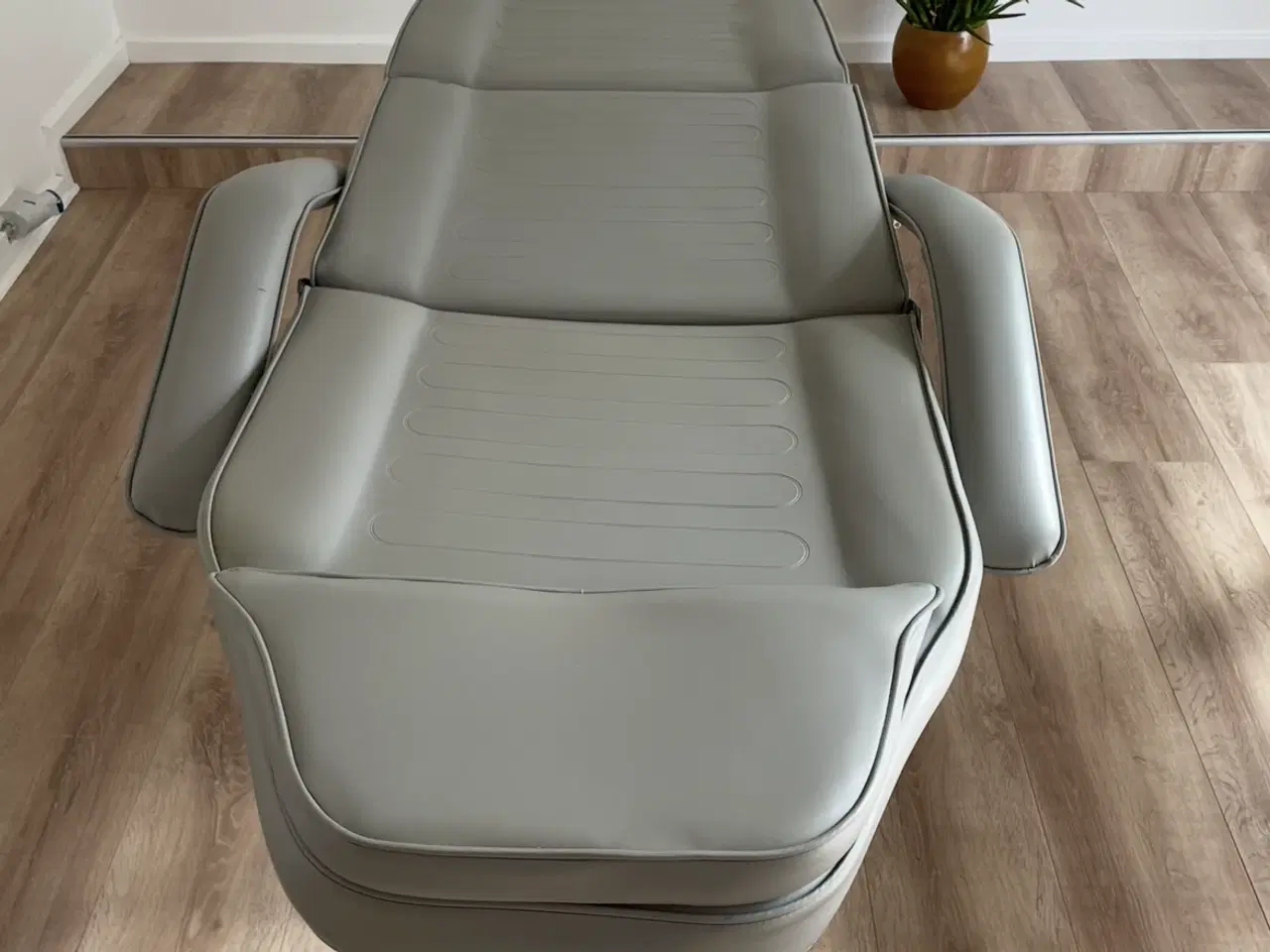 Billede 3 - Massage/behandler briks 