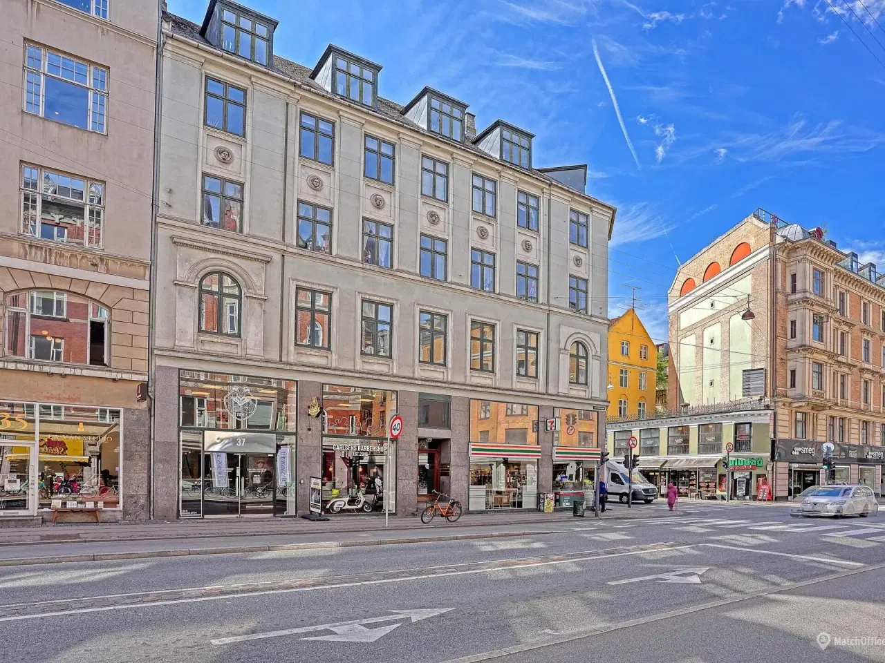 Billede 21 - Pænt herskabslejemål med adgang til Saga-gårdens ”grønne oase”