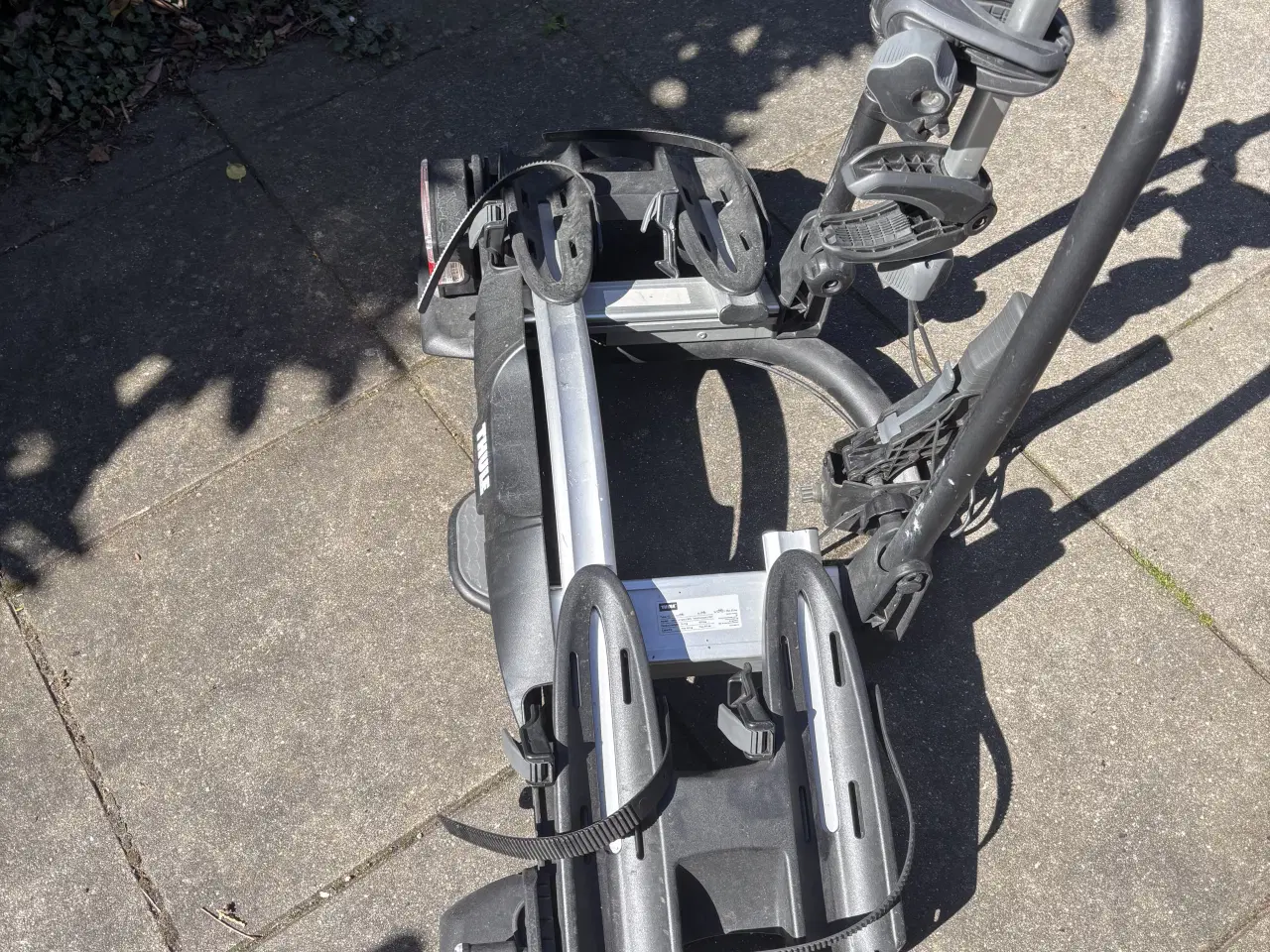 Billede 1 - Thulecykelanhænger 2 cykler