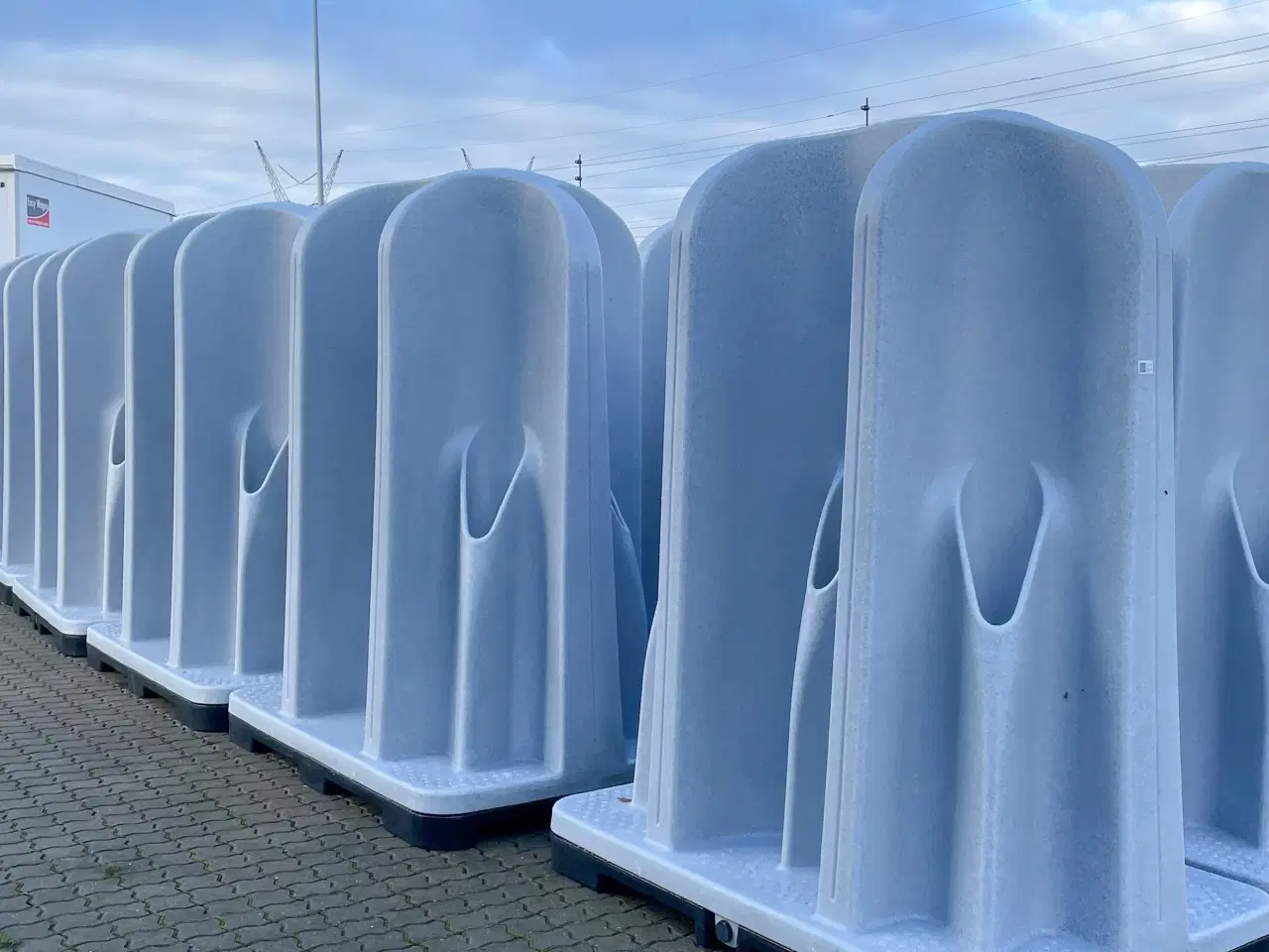 Billede 6 - Type 001: Mobil urinal-pissoir til 6 personer.