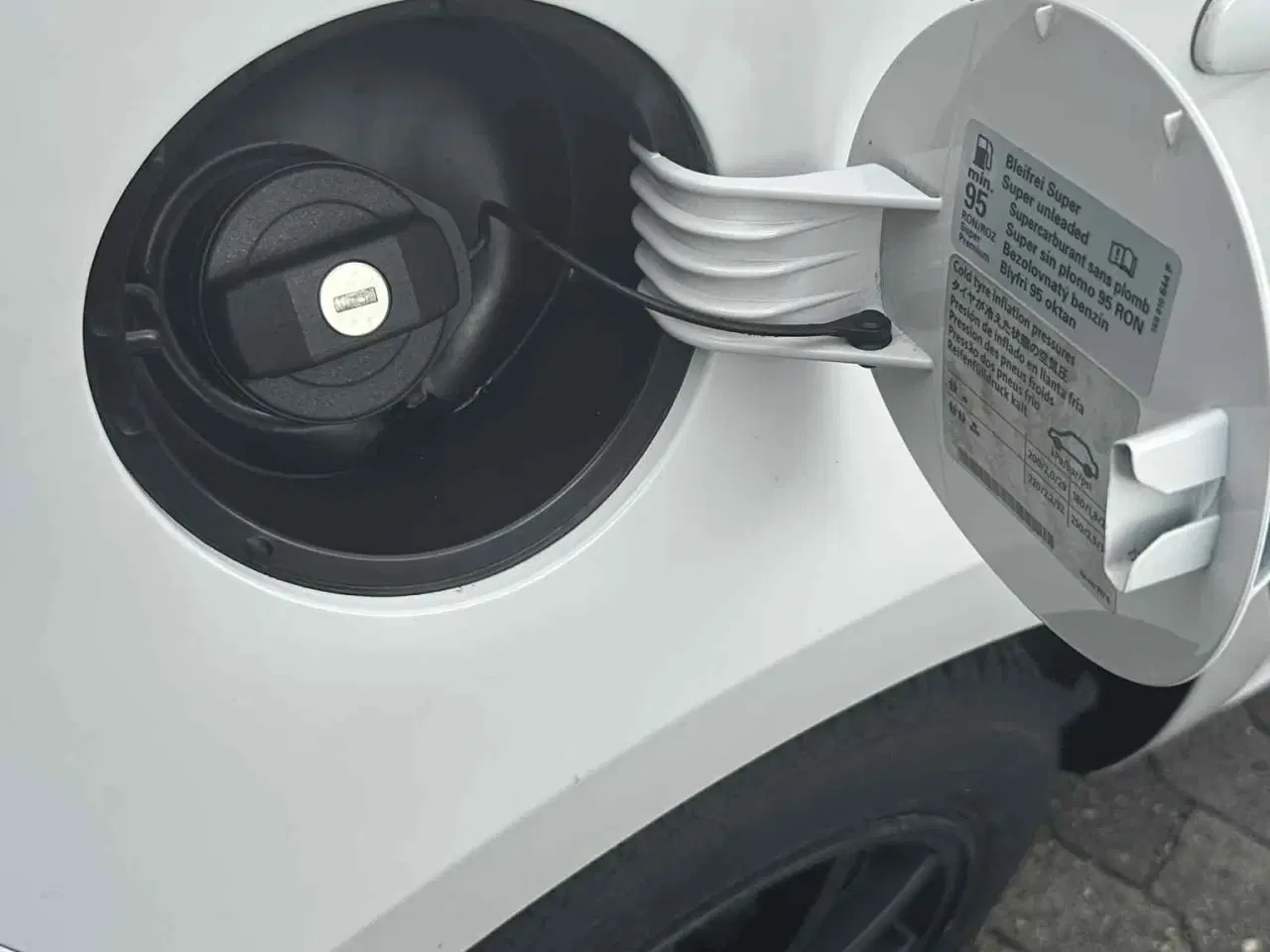 Billede 3 - 1.0 MPI 75 HK 5-dørs Hatchback AUT ( 2014 ) 
