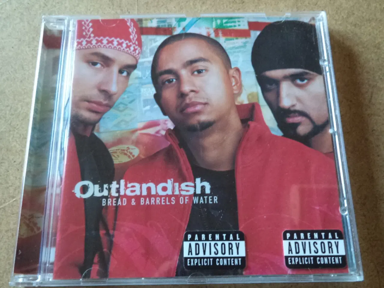 Billede 1 - Outlandish ** Bread & Barrels Of Water 