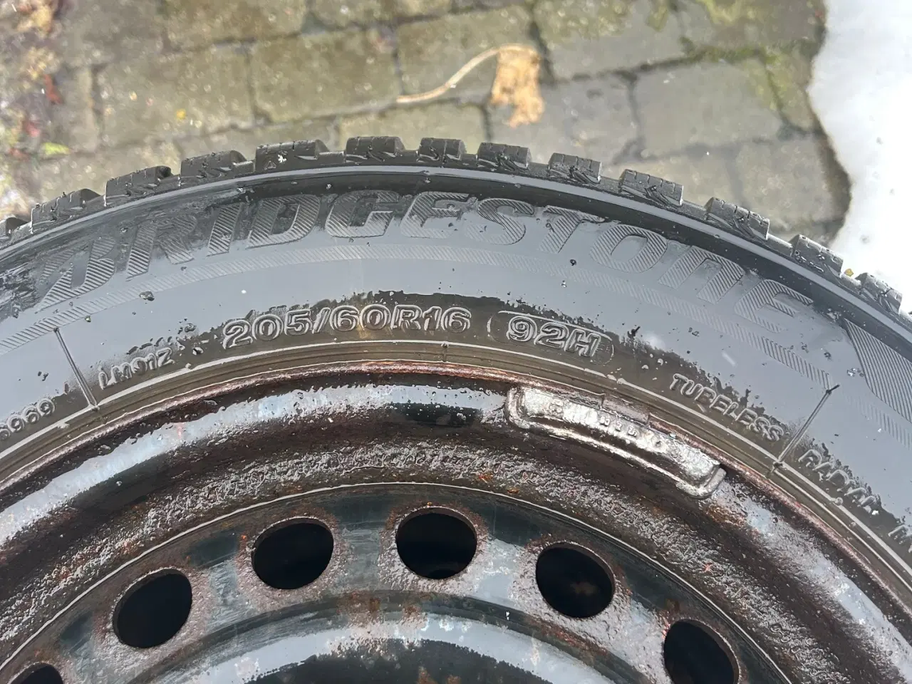 Billede 4 - Vinterdæk på stålfælge - Hyundai Kona