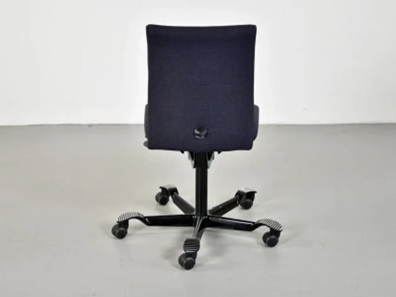Billede 3 - Häg h04 kontorstol med sort/blå polster og sort stel