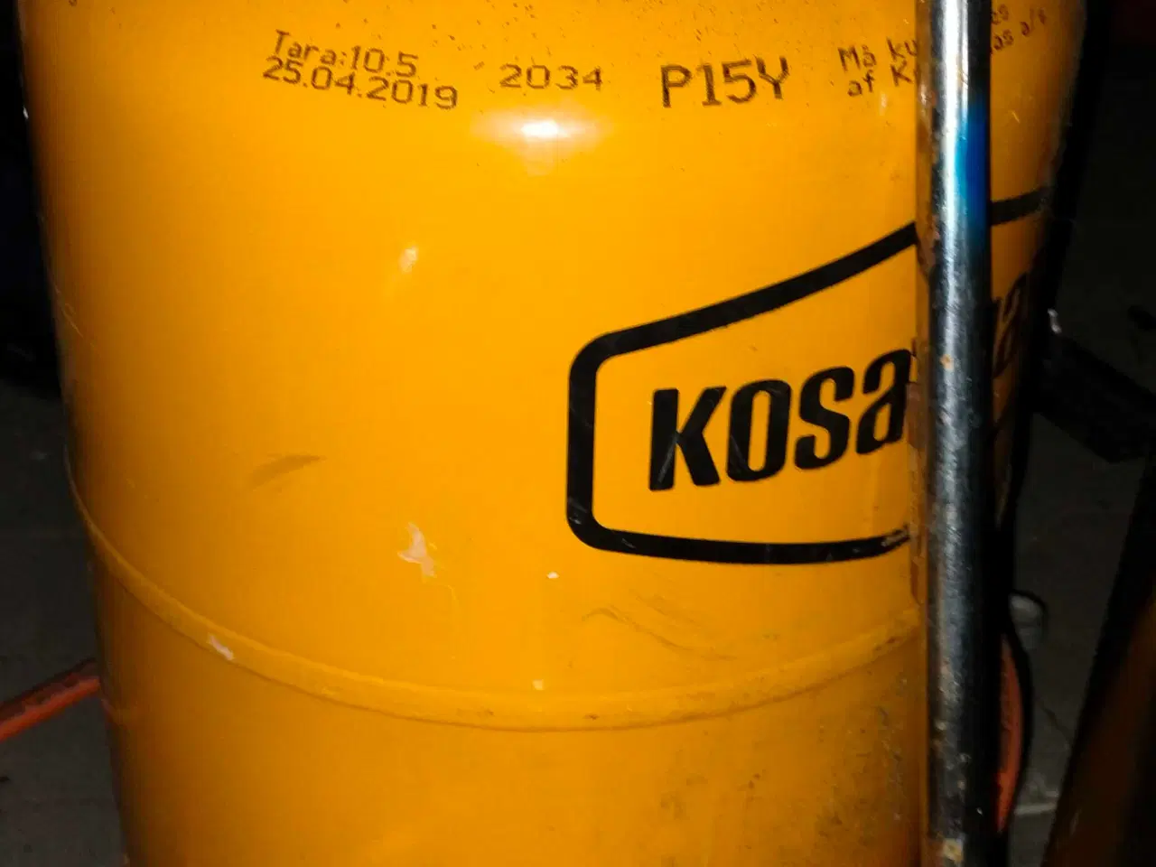 Billede 3 - Varmekanon med 3 flasker gas samt brandslukker