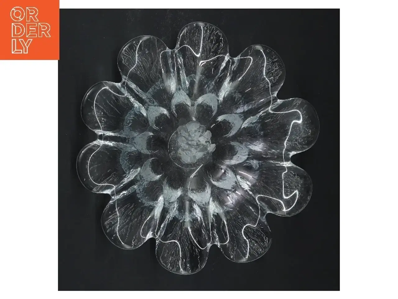 Billede 2 - Glas skål med bølget kant (str. Ø 18 cm)