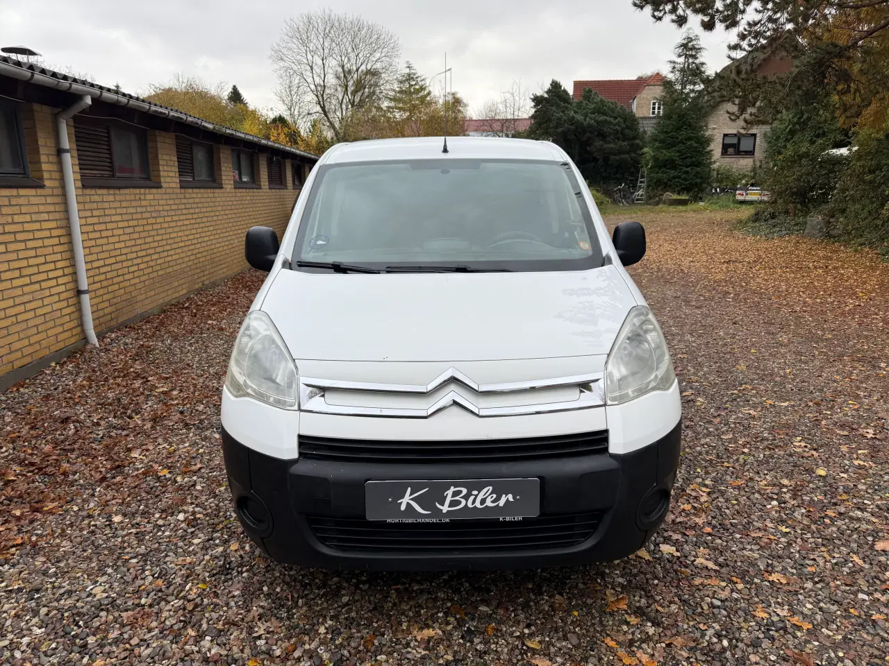 Billede 2 - Belingo lav km 1 ejer UDSTYRE BOMBE