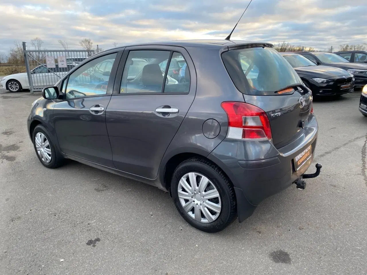 Billede 4 - Toyota Yaris 1,0 VVT-I T1 69HK 5d