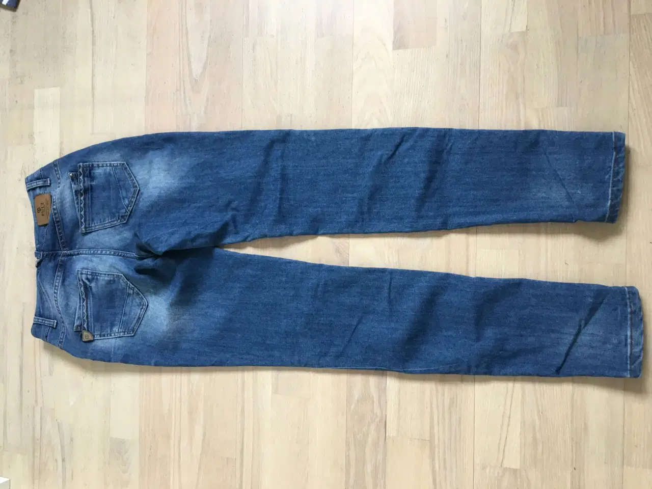 Billede 3 - Pulz jeans str. 26/32