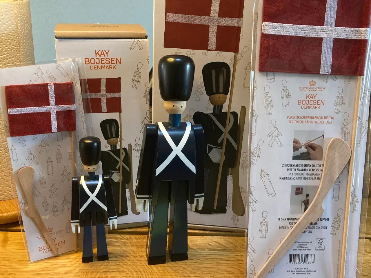 Billede 1 -  Kay Bojesen tronskifte gardere 🇩🇰
