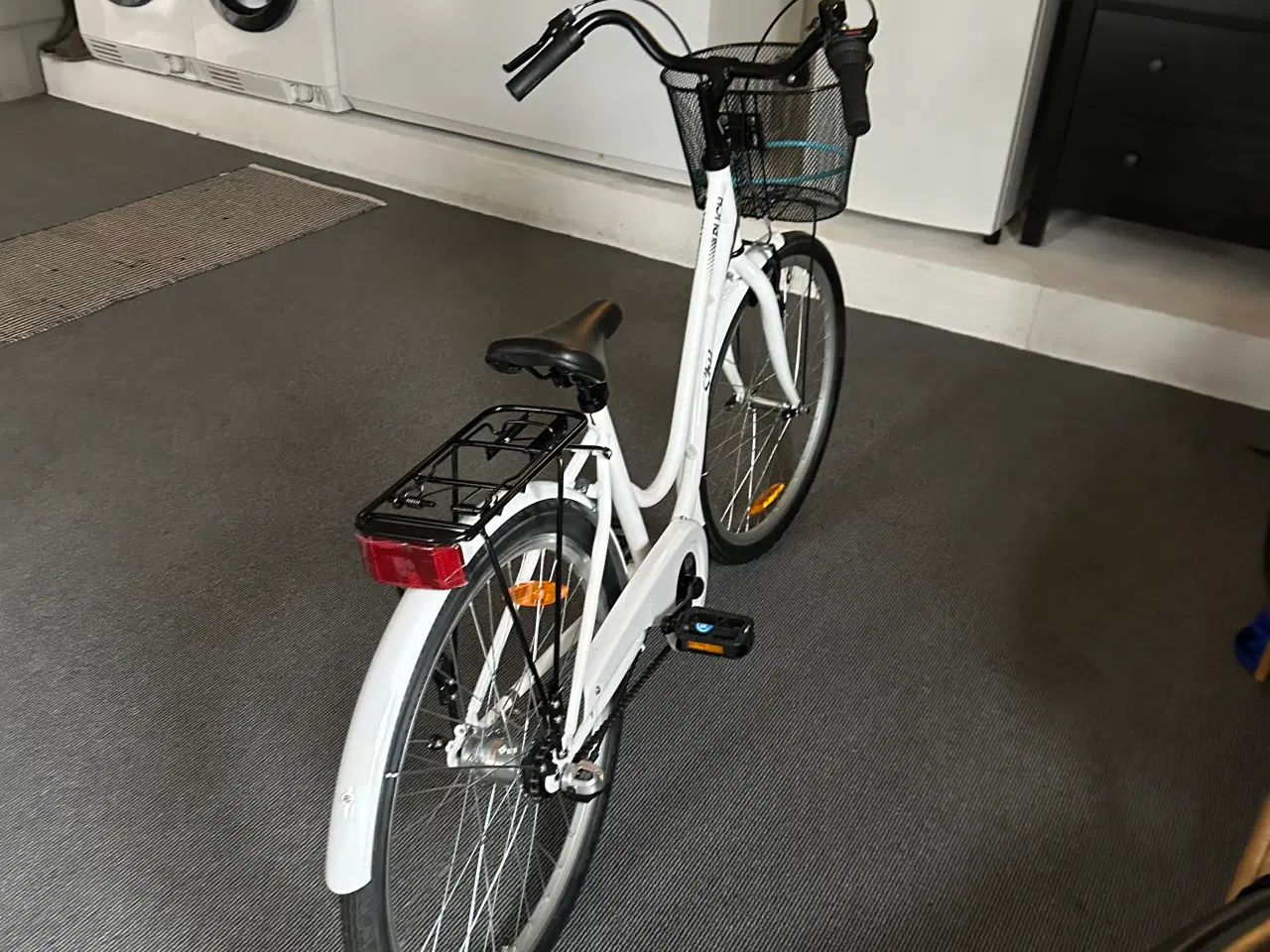 Billede 1 - Pige Cykel 24” helt ny/Fejlkøb