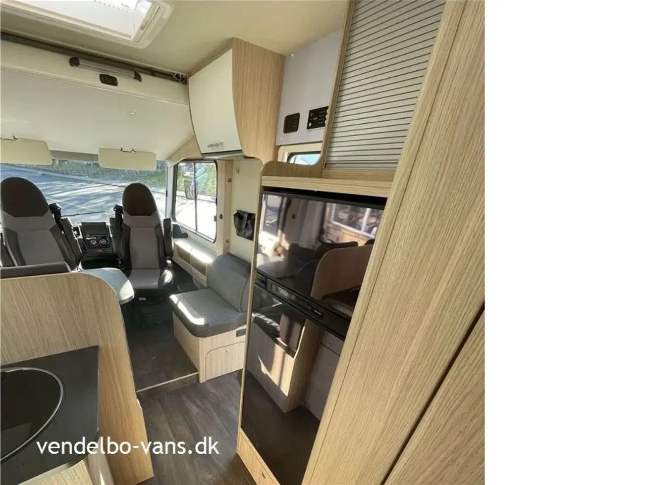 Billede 8 - 2020 - SunLight I 69 L Activ