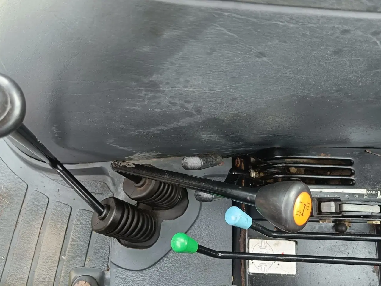 Billede 15 - New Holland TD90D med frontlæsser (Eurobeslag)