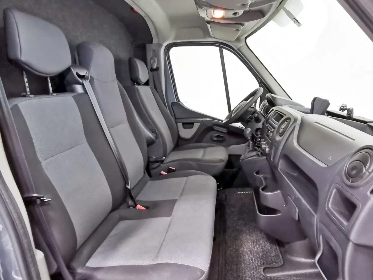 Billede 13 - Renault Master III T35 2,3 dCi 170 Hestetransport