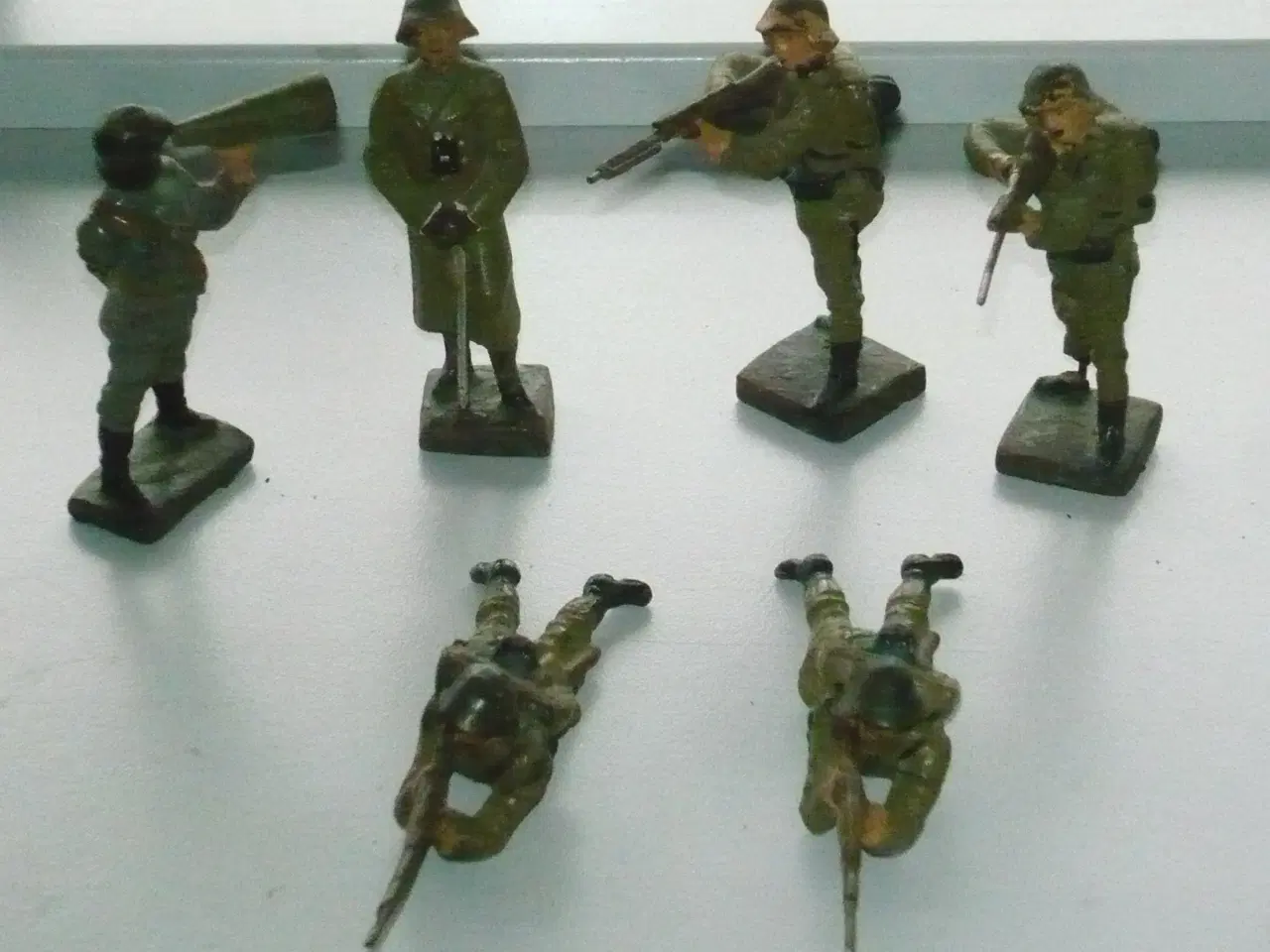 Billede 1 - Gamle "Lineol - Germany"" soldater