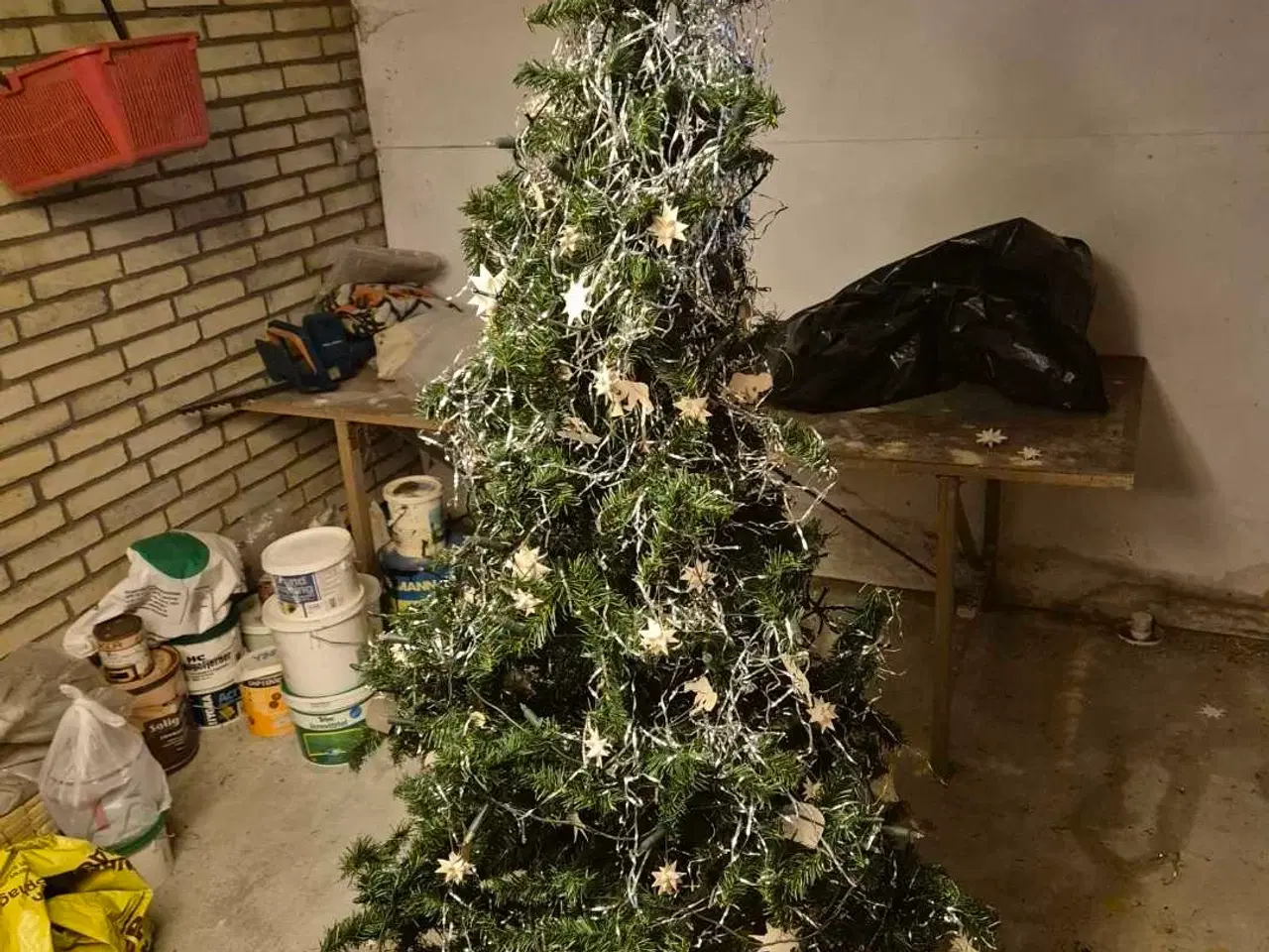 Billede 1 - Juletræ i plastic