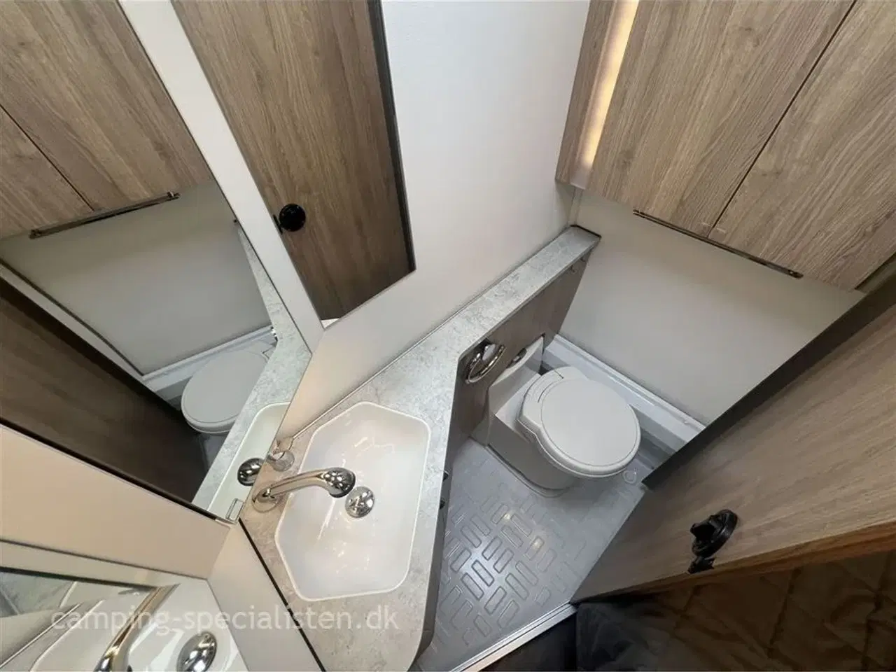 Billede 9 - 2019 - Kabe Classic 470 XL   2019 Kabe Classic 470 XL - Se den nu hos Camping-Specialisten.dk