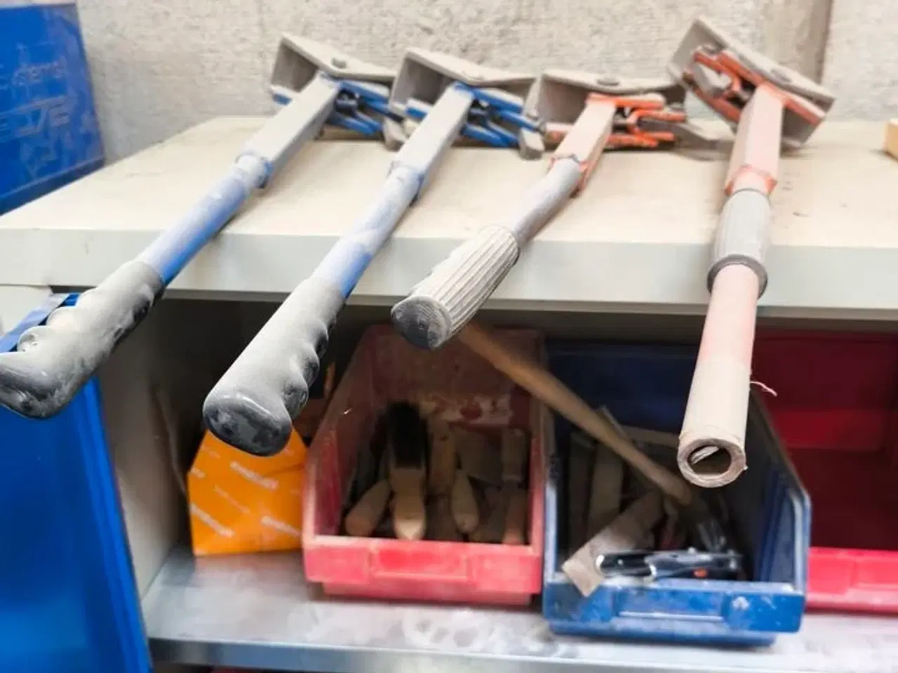 Billede 3 - Stålskab BLIKA inkl. indhold