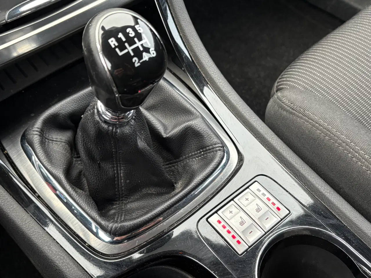 Billede 12 - Ford Mondeo 2,0 TDCi 140 - Kører godt - Skal Synes