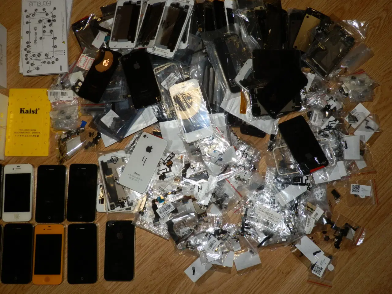 Billede 4 - Stort lot med div. iPhone 4/4S og div. nye dele
