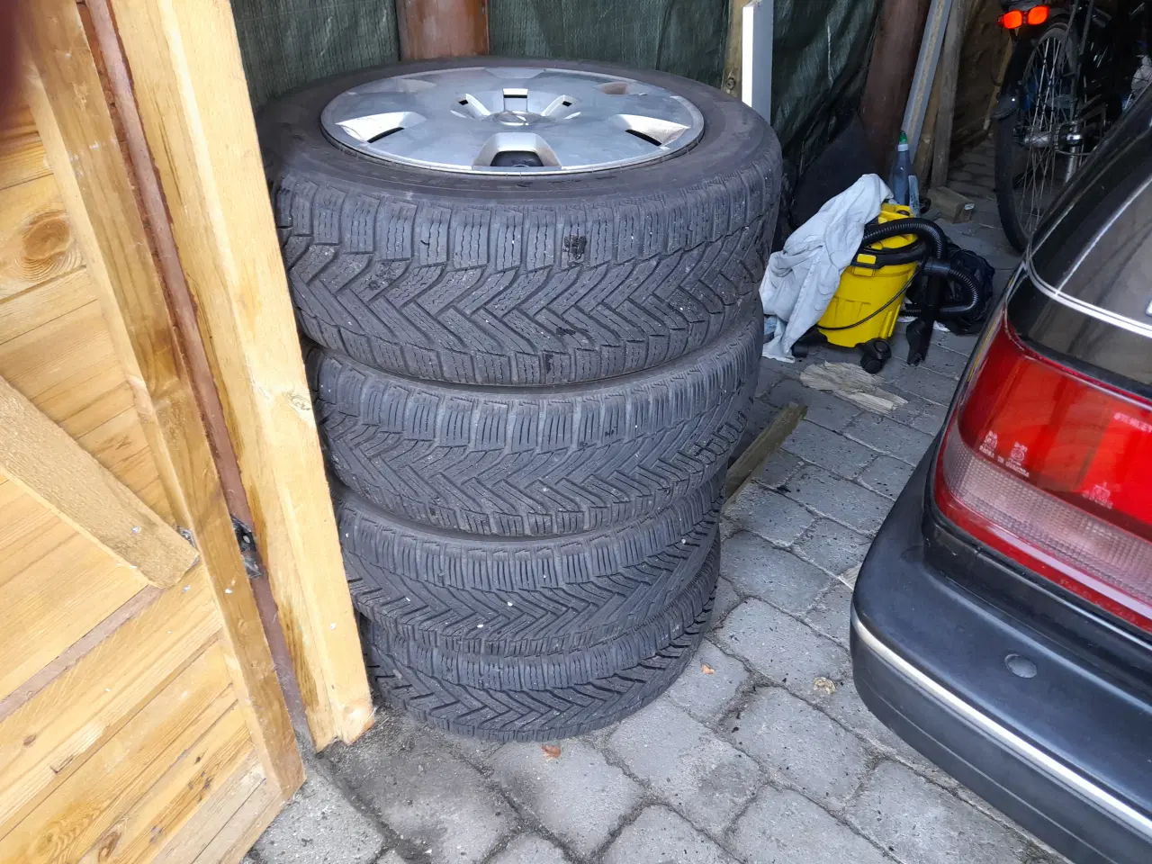 Billede 3 - opel astra vinterhjul 205 55 16 stålfælge+kapsler