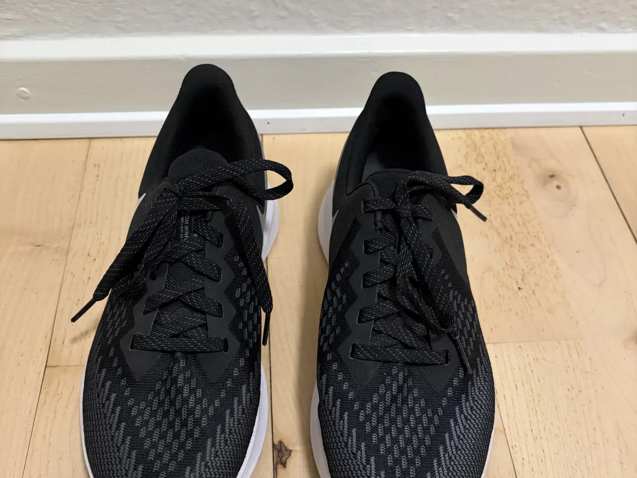 Billede 3 - Dame Nike løbesko