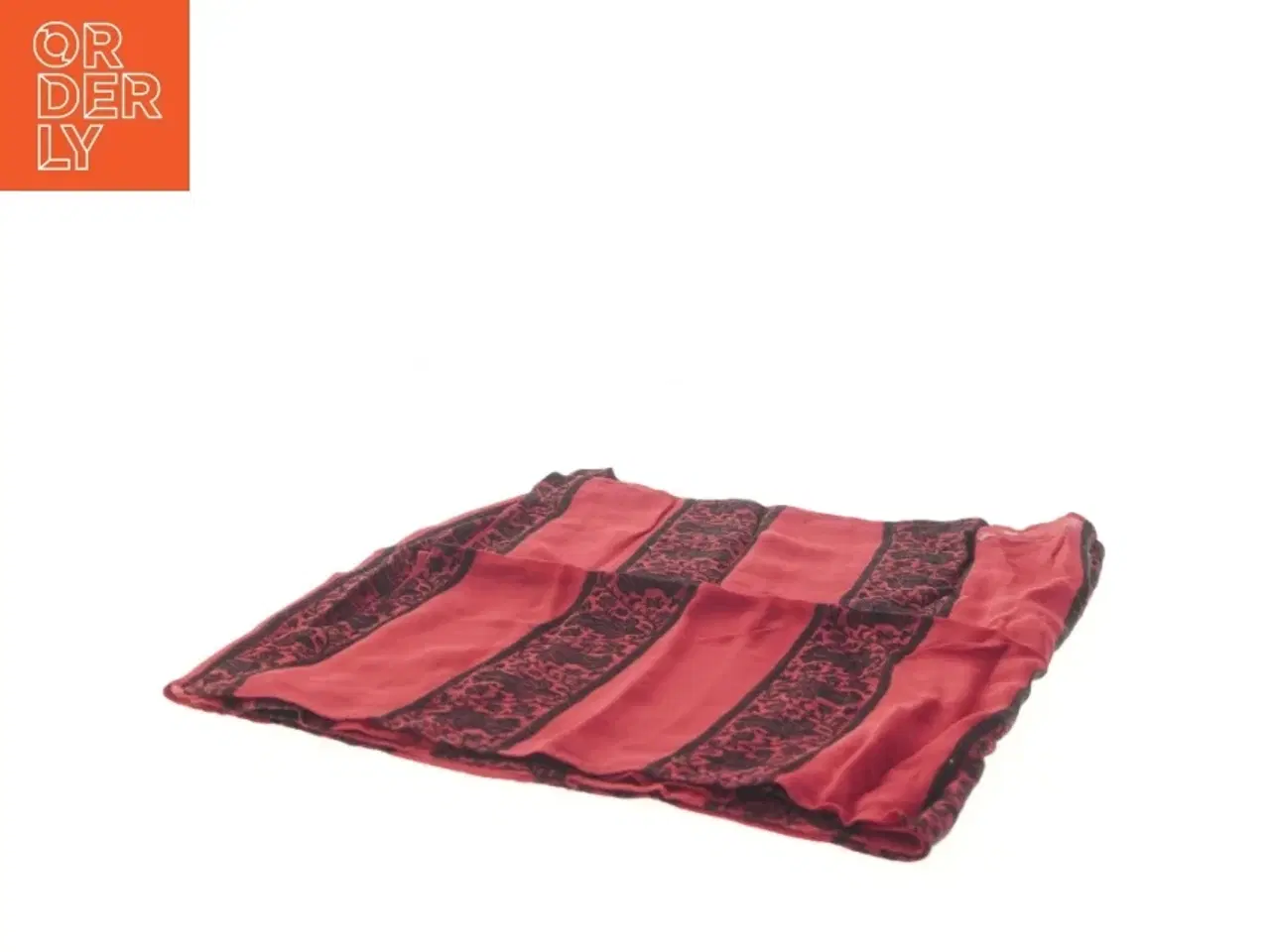 Billede 2 - Masai. Rødt tørklæde med sort mønster (str. 47,5x160 cm)