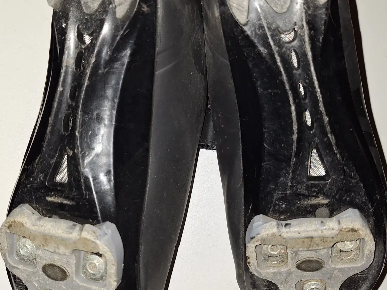 Billede 3 - Cykelsko m/klikpedaler og cykel hjelm