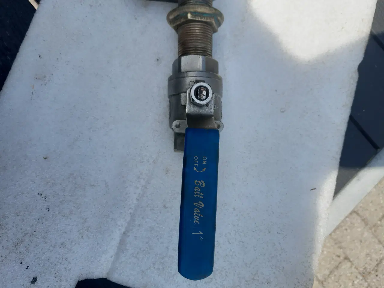 Billede 4 - Bundhane rustfrit og gennemføring med si .