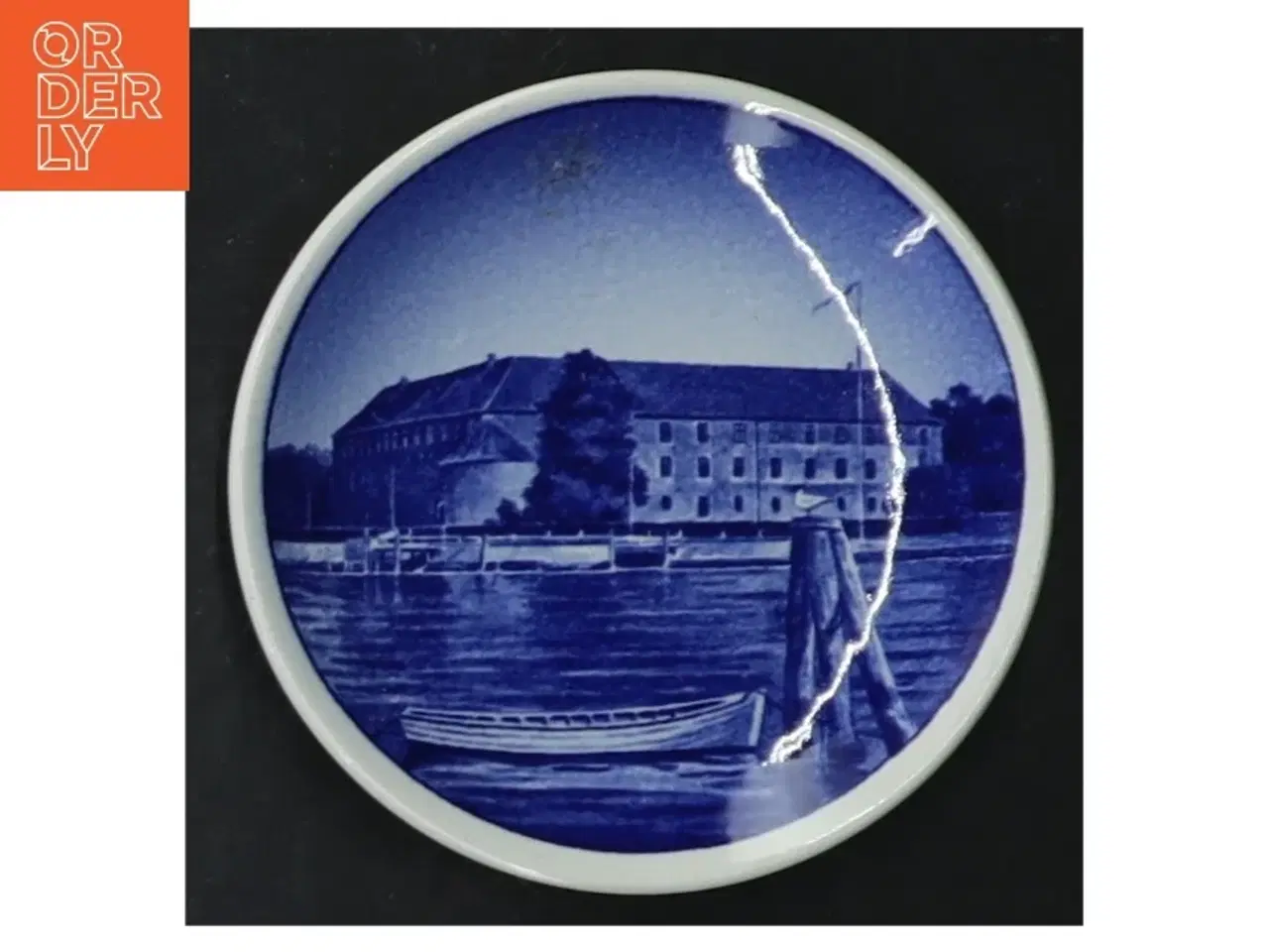 Billede 7 - Blå dekorative tallerkener med motiver (str. Ø 8 cm. 5 styk)