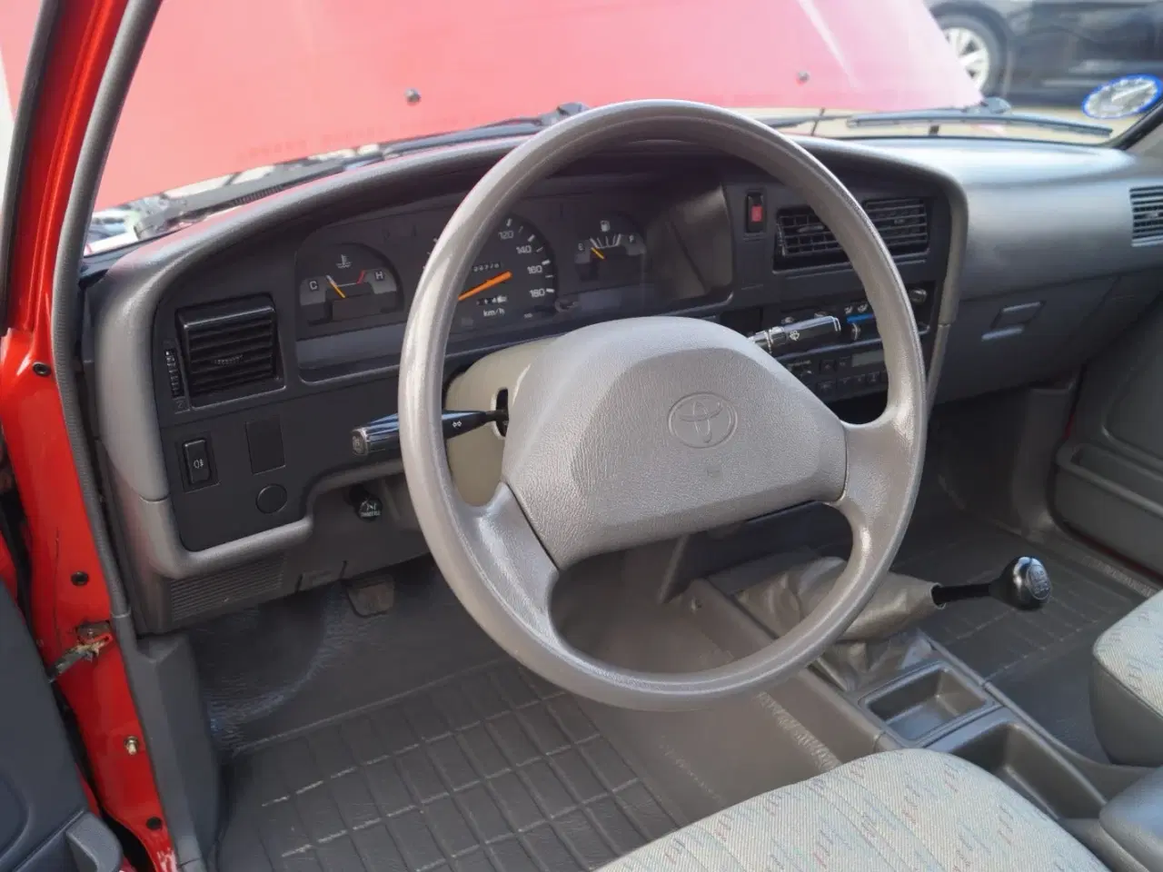 Billede 9 - Toyota HiLux 2,4 D Pick-up