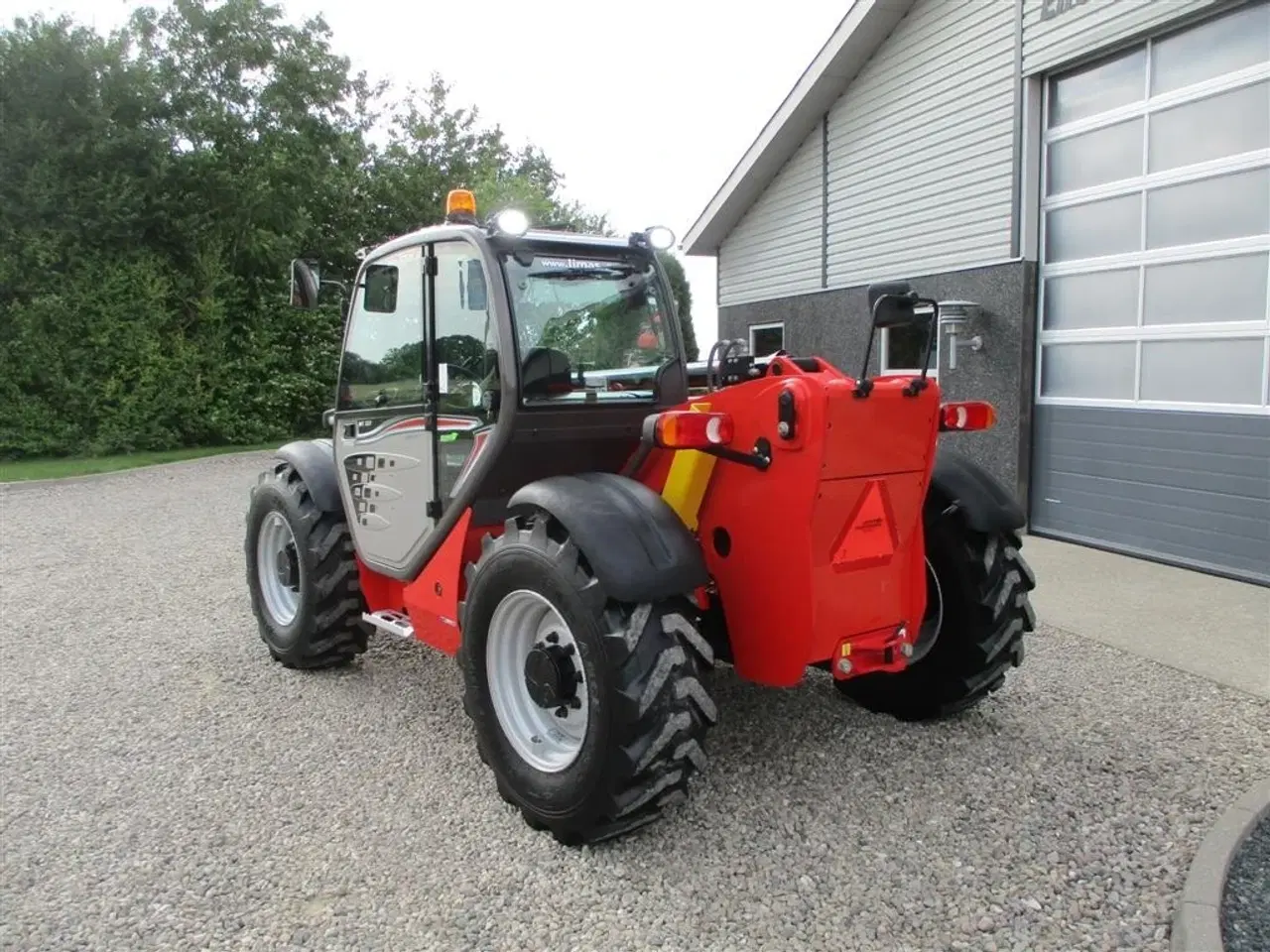 Billede 11 - Manitou MT932 Comfort Dansk maskine, med hydrauliske pallegafler.