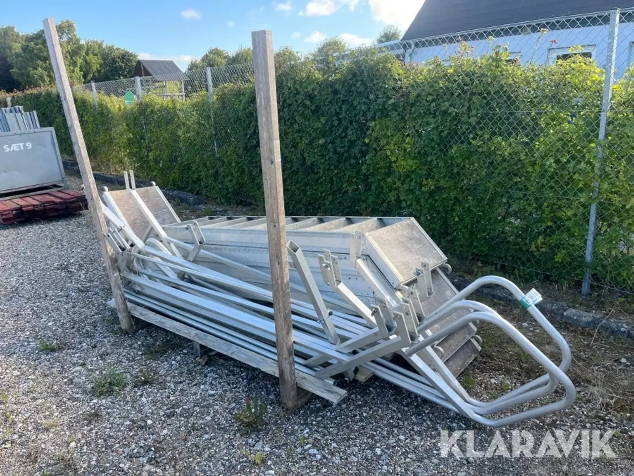 Billede 1 - Trapper/trappeløb Jumbo 4 styk med gelænder
