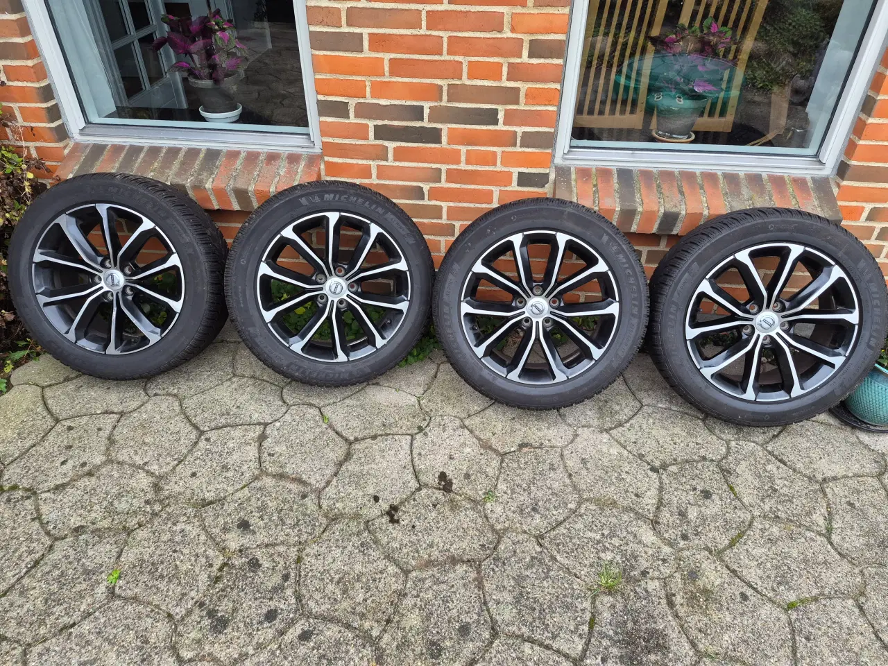 Billede 1 - Volvo V60 vinterhjul med Michelin Alpin 6 dæk