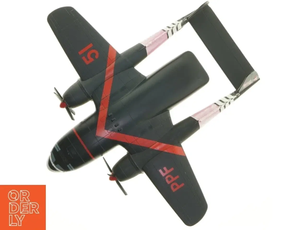 Billede 8 - Stort modelfly fra Planes / Flyvemaskiner (str. 46 x 43 cm)