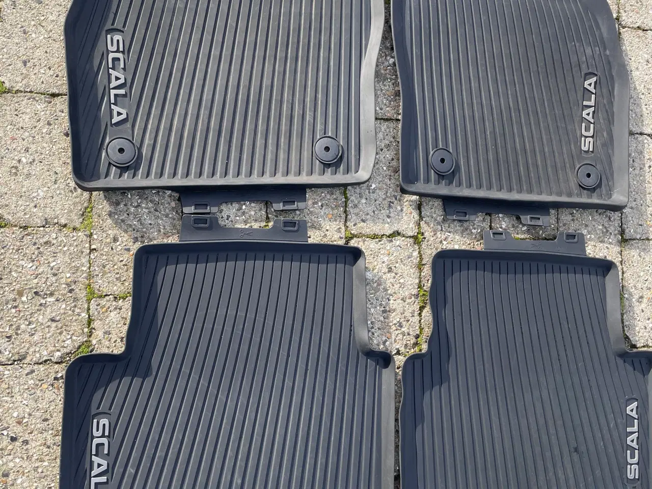 Billede 1 - Skoda Scala Gummimåtter