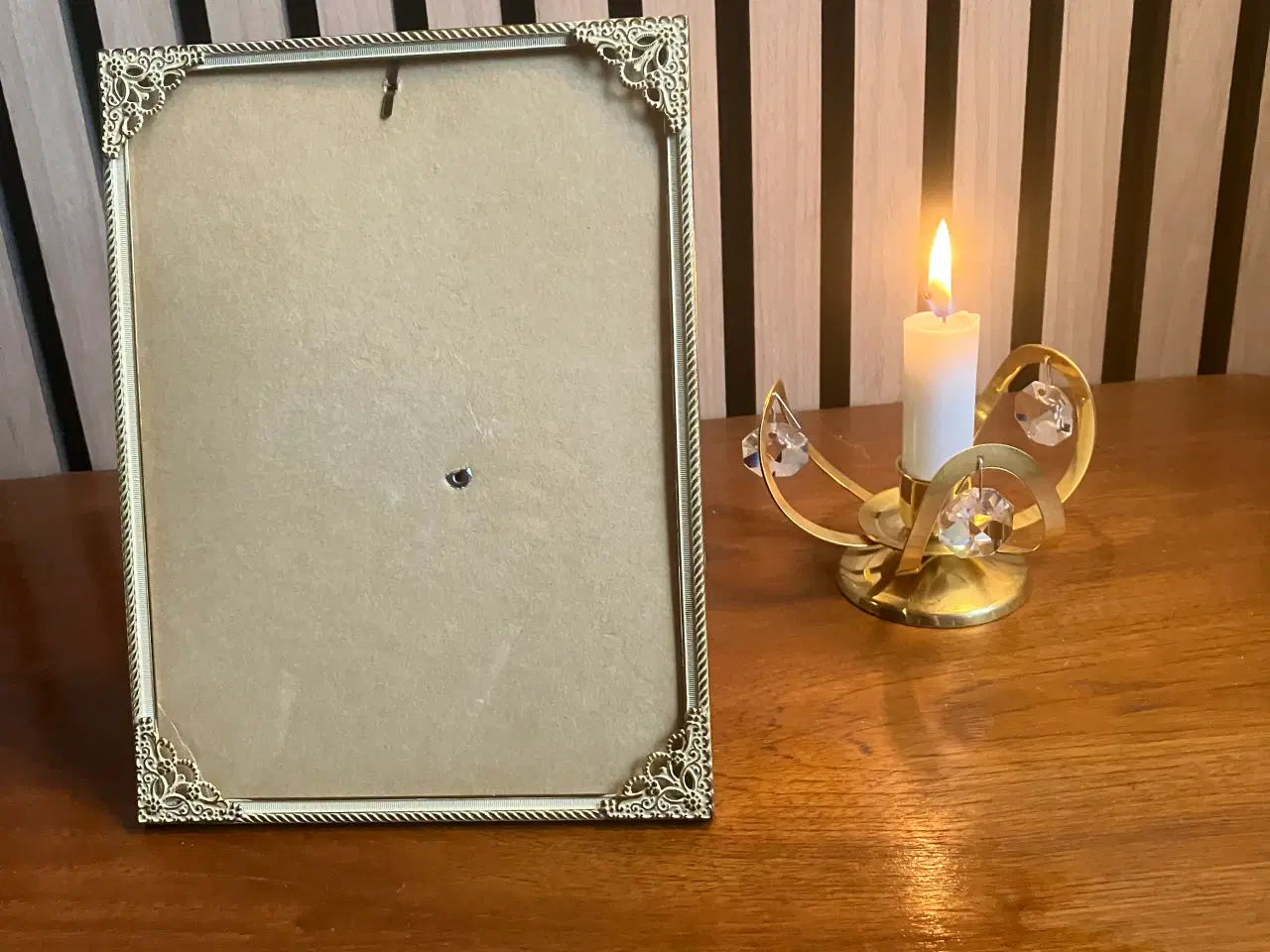 Billede 1 - Gammel metal ramme i god stand