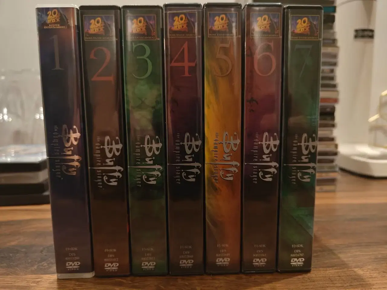 Billede 2 - Buffy the Vampire Slayer - Komplet sæt