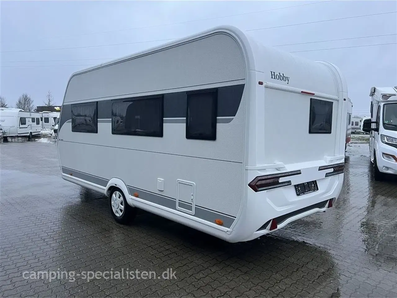 Billede 3 - 2025 - Hobby De Luxe 460 SFf   2025 Hobby 460 SFf De Luxe - se den nu hos Camping-specialisten.dk i Silkeborg