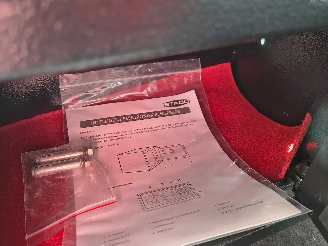 Billede 2 - Staco værdiskab XS