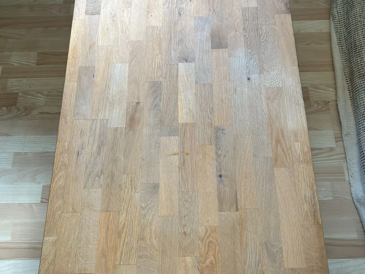 Billede 3 - Sofabord i massiv træ