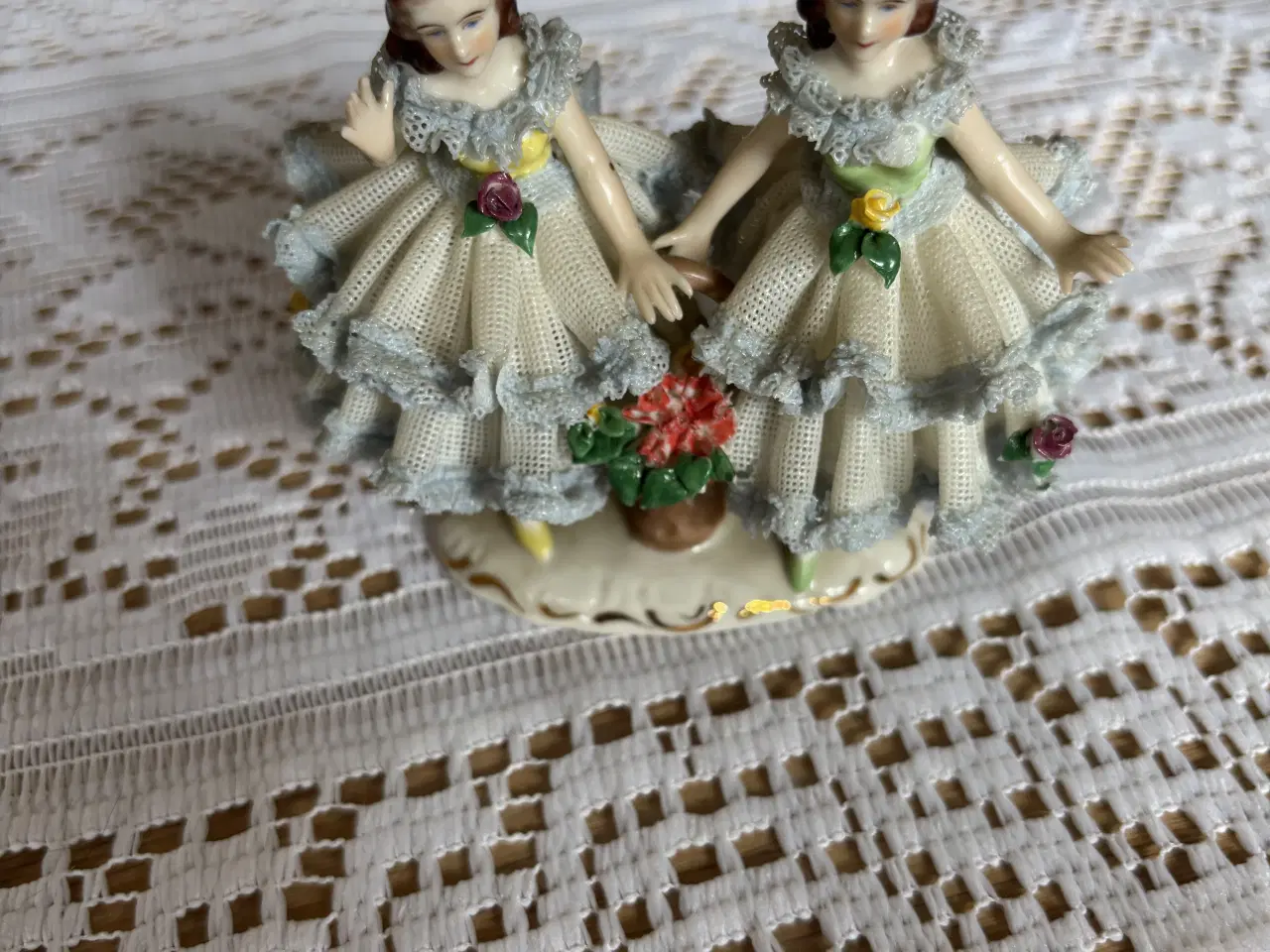 Billede 1 - 2 piger måler 9