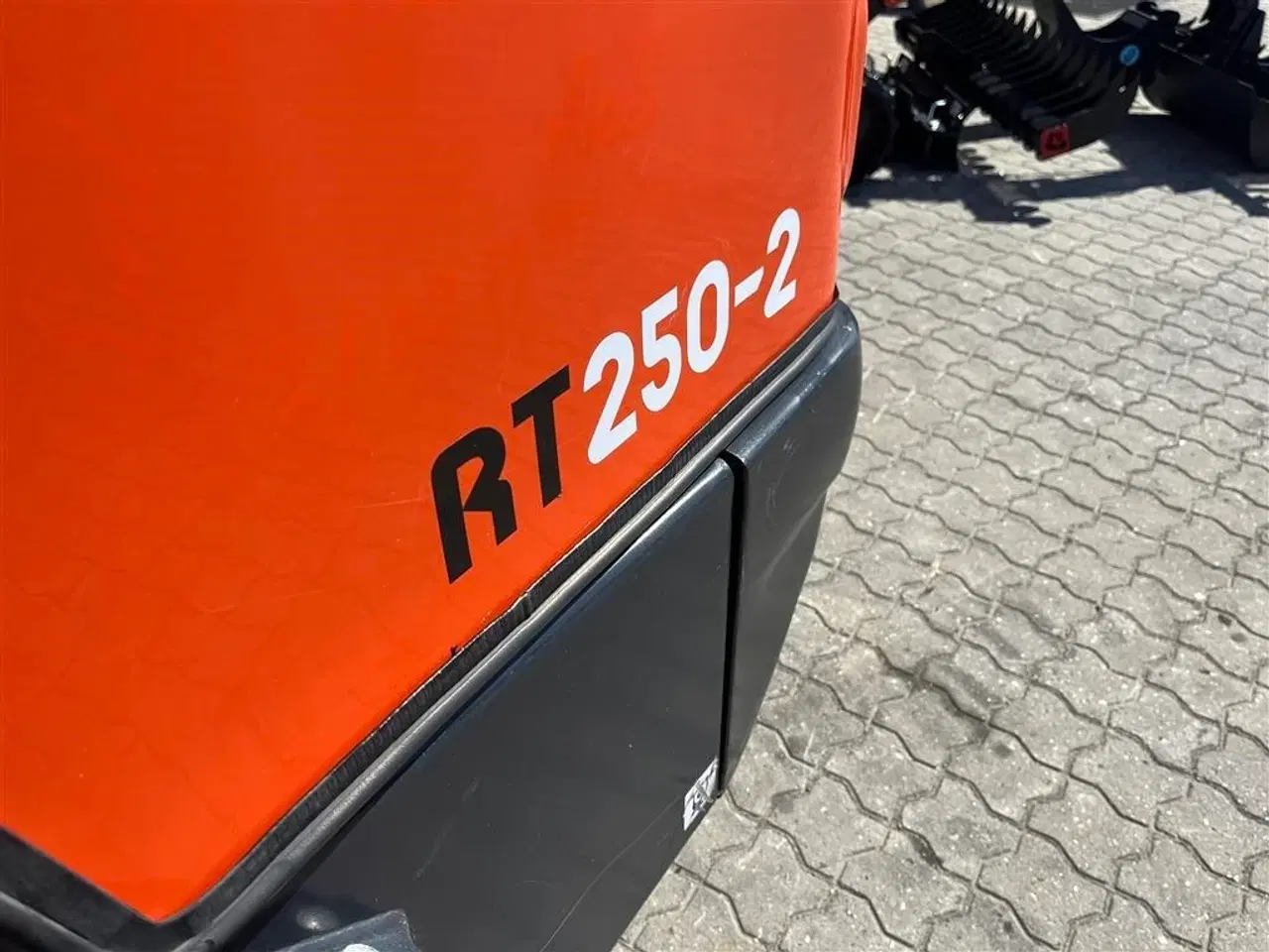 Billede 16 - Kubota RT250 Skovl og gafler kun kørt 540t