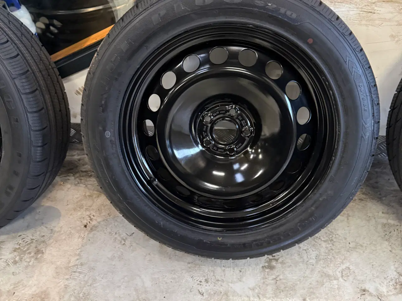 Billede 3 - 19” stålfælge med nye imperial vinterdæk