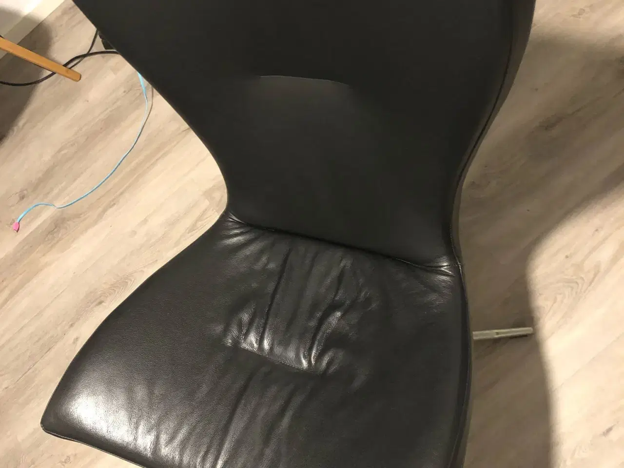 Billede 2 - GYRO stol i ægte sort læder