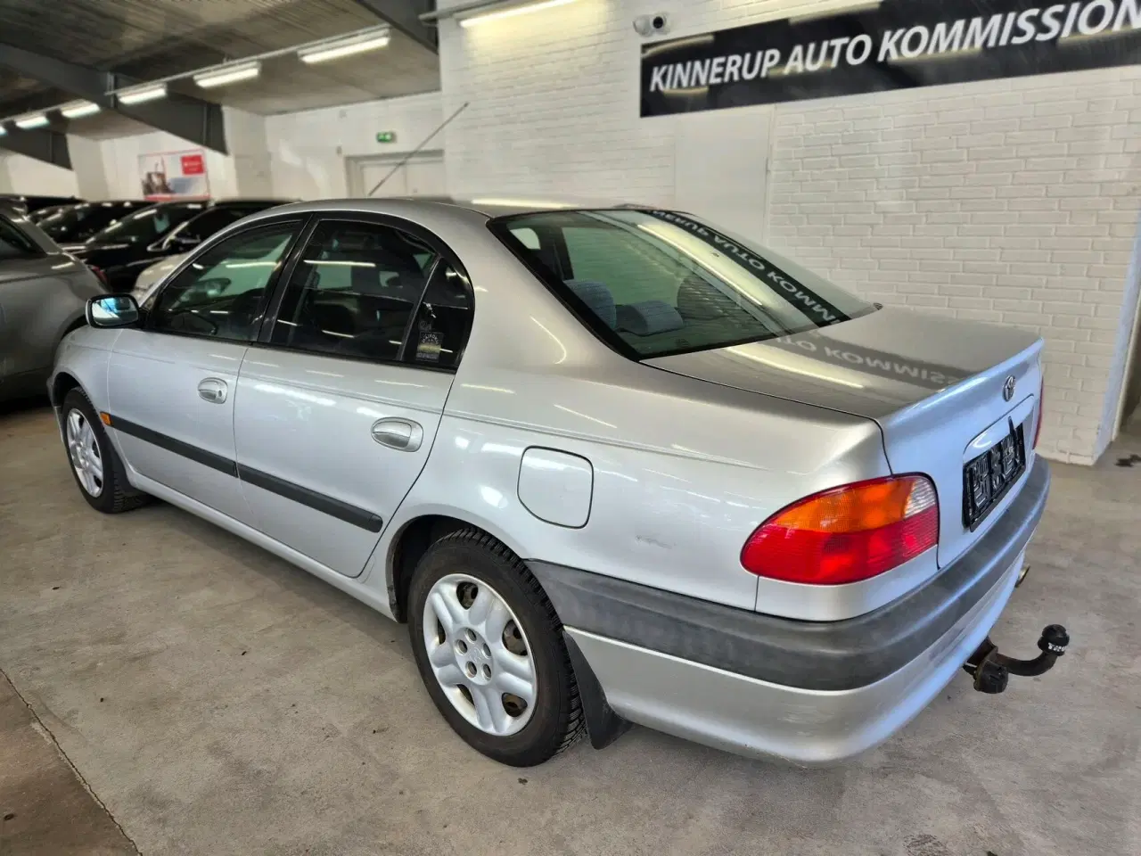 Billede 4 - Toyota Avensis 1,8 Linea Terra 110HK