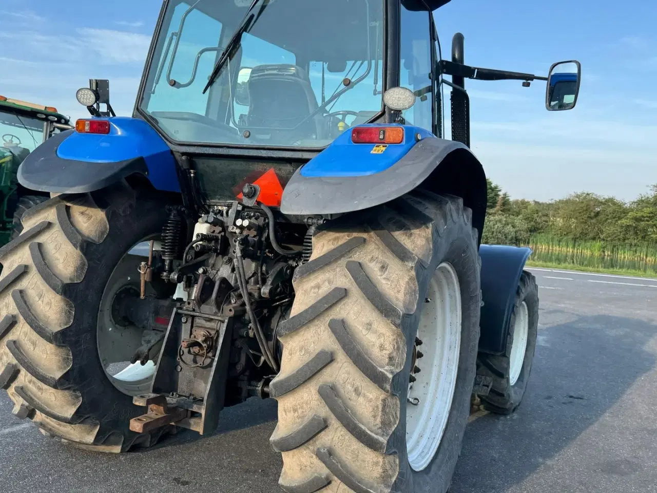 Billede 12 - New Holland TM125 MED FULD AFFJEDRING!
