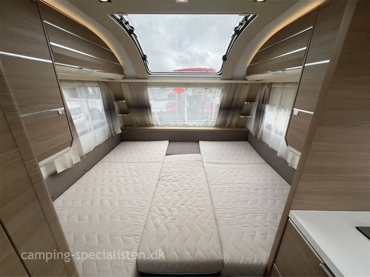 Billede 8 - 2017 - Adria Adora 482 LU   2017 Adria Adora 482 LU - se den nu hos Camping-Specialisten.dk